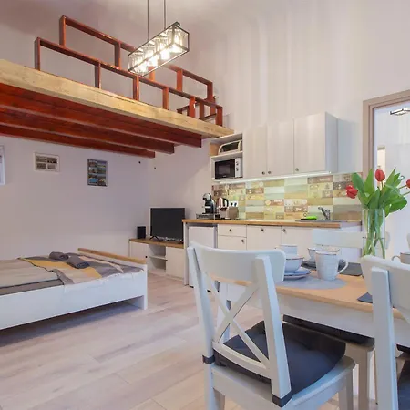 Dob With Ac * Budapest